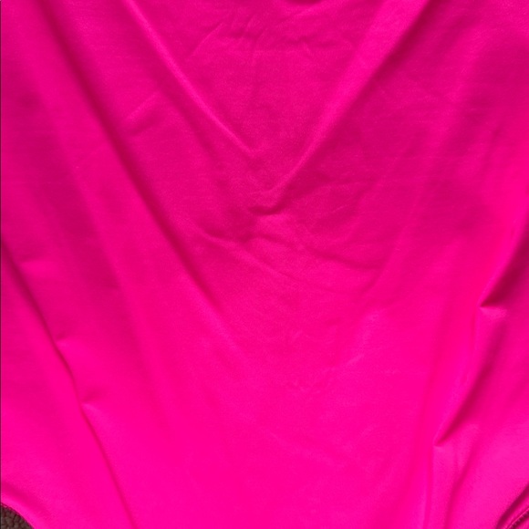 NEW- Skims Fits Everybody Square Neck Bodysuit in Neon Pink 4X - Picture 5 of 10